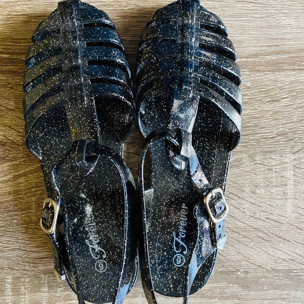 (NEVER USED) Black Jelly Shoes